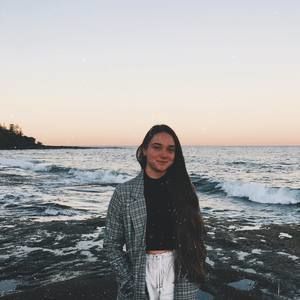 Meet your Posher, Rose